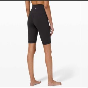 Lululemon Wunder Under 10” Shorts
